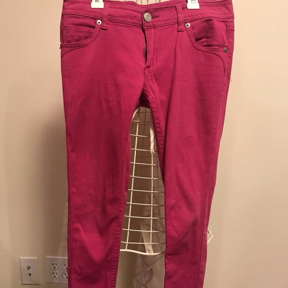 Pink crop ankle jean